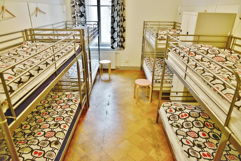 Hostel Diana Park Хельсинки Кровати хостела фото